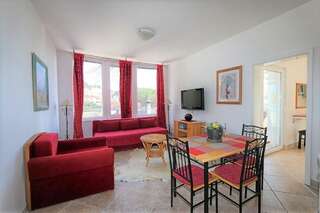 Апартаменты Apartments Villa Kukoljac Херцег-Нови Апартаменты для 4-7 человек с видом на море-3