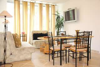 Апартаменты Apartments Villa Kukoljac Херцег-Нови Апартаменты для 4-7 человек с видом на море-6