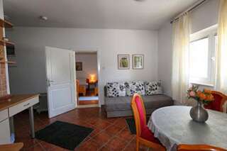 Апартаменты Apartments Villa Kukoljac Херцег-Нови Апартаменты на 4-7 человек-1